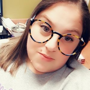 Meet your Posher, Suzanne